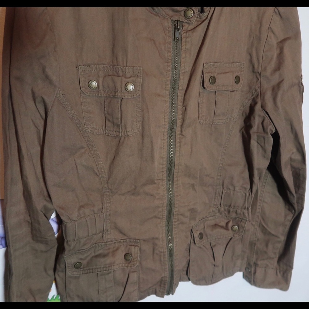 Jacket - Picture 2 of 5